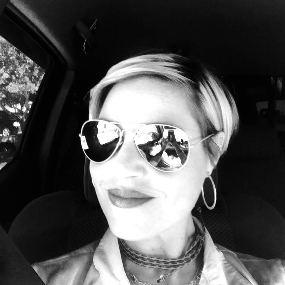 Meet your Posher, Anjie